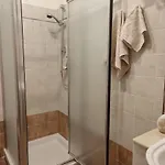 Hébergement de vacances Lazzarini Rosella *
