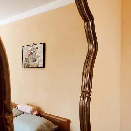 Lazzarini Rosella 度假居 因佩里亚