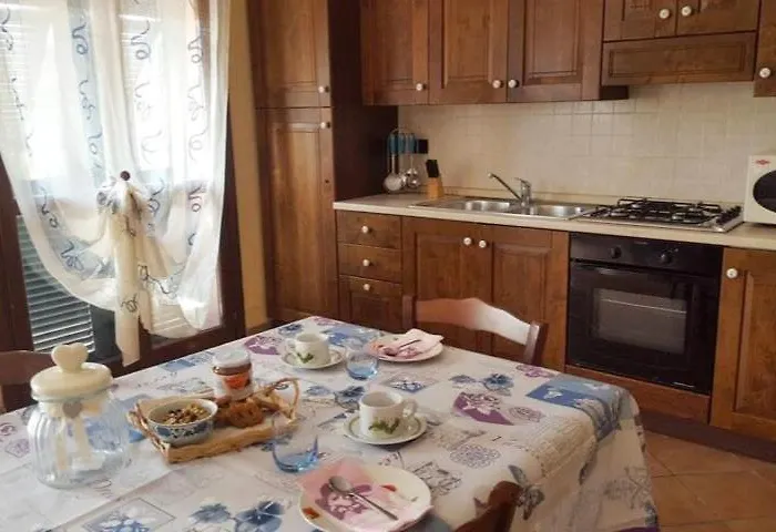 Lazzarini Rosella Semesterbostad Imperia