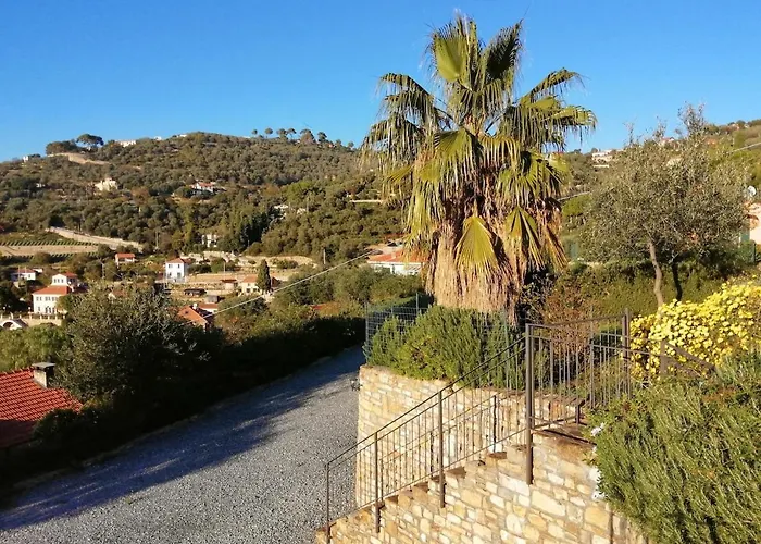 Lazzarini Rosella * 因佩里亚